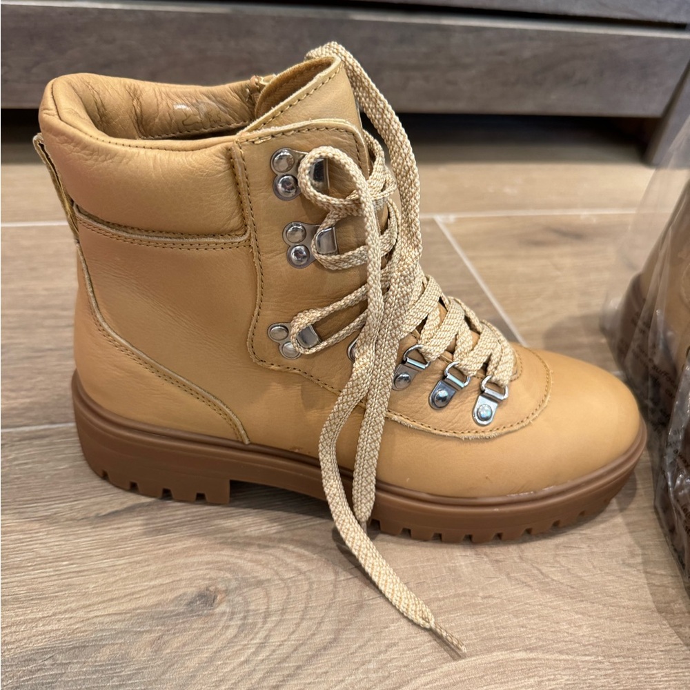 JCrew tan Nordic boots